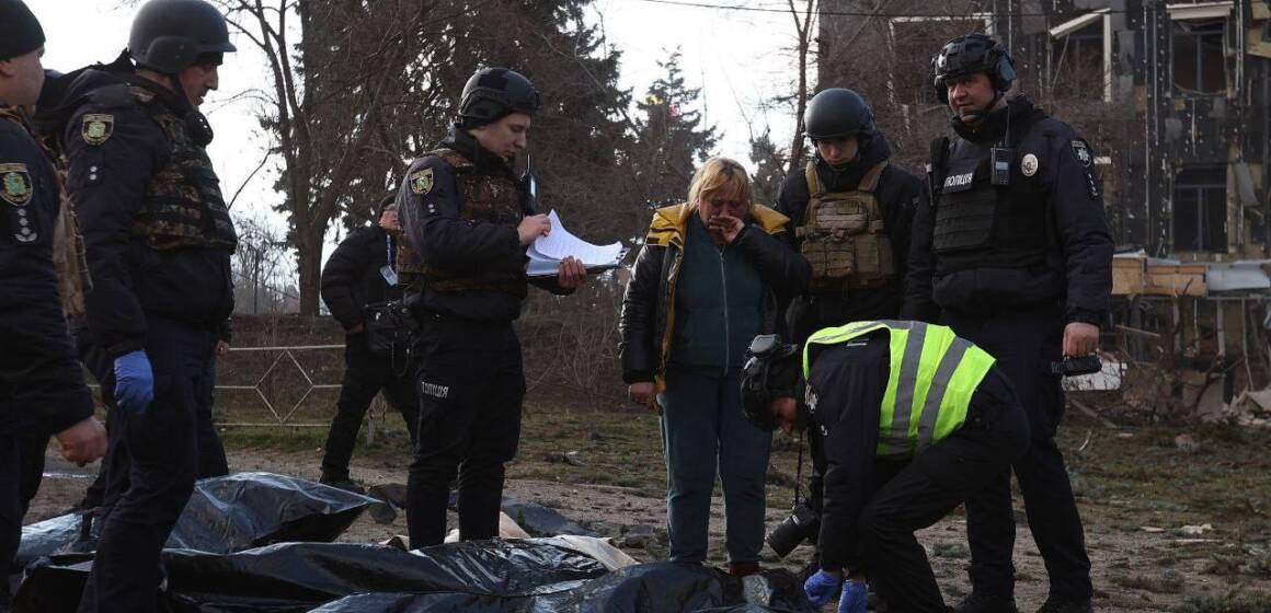 Удар балістикою по Ізюму: є загиблі та поранені