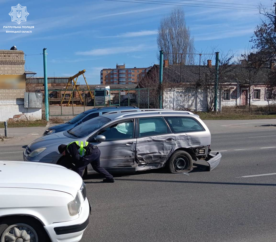 У Вінниці п’яний водій вчинив ДТП