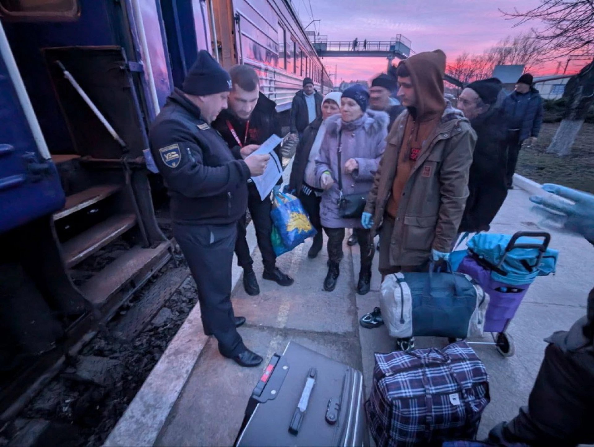 До Вінниці прибули евакуйовані мешканці Донеччини