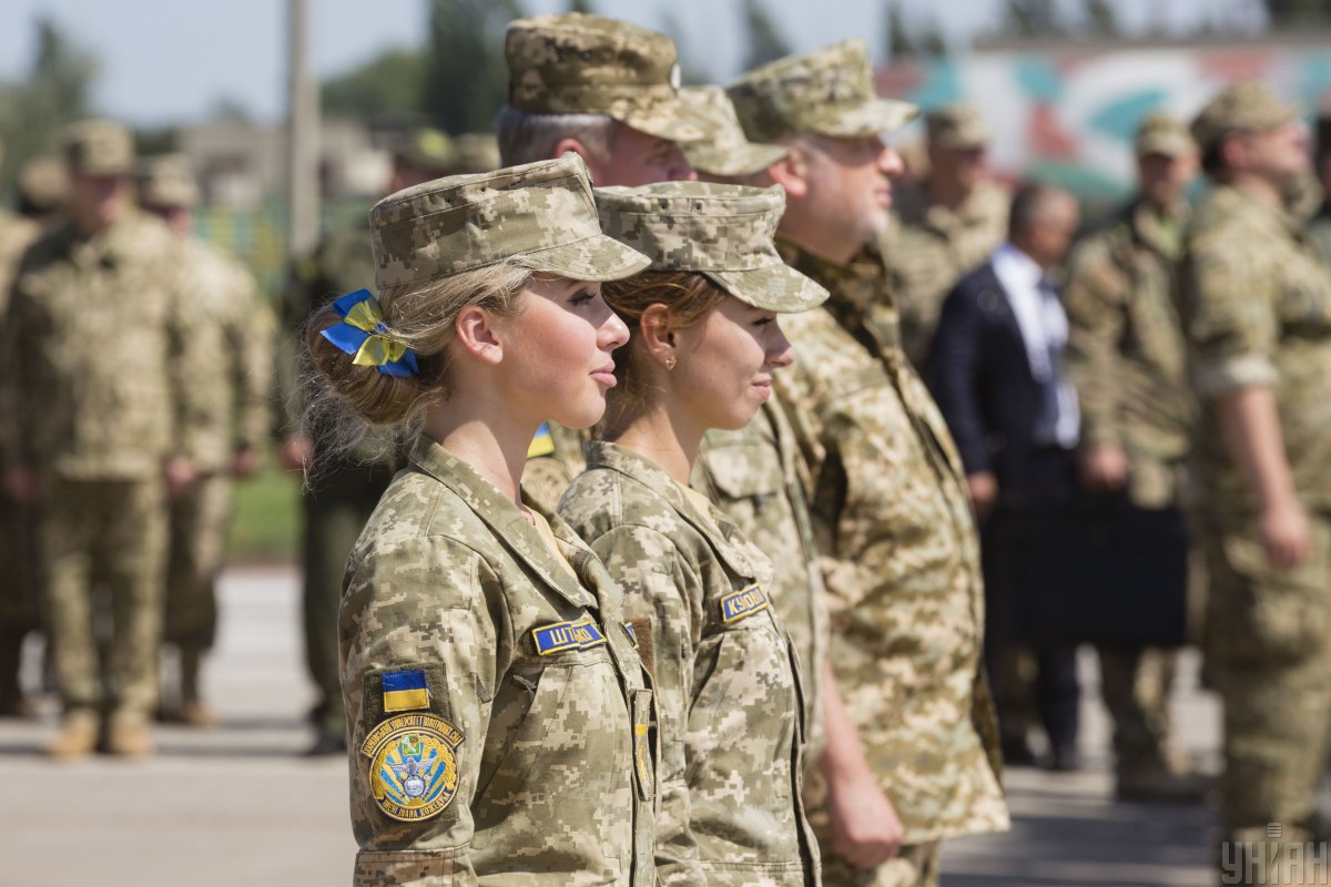 В Україні створили онлайн-курс про гендерну рівність у ЗСУ