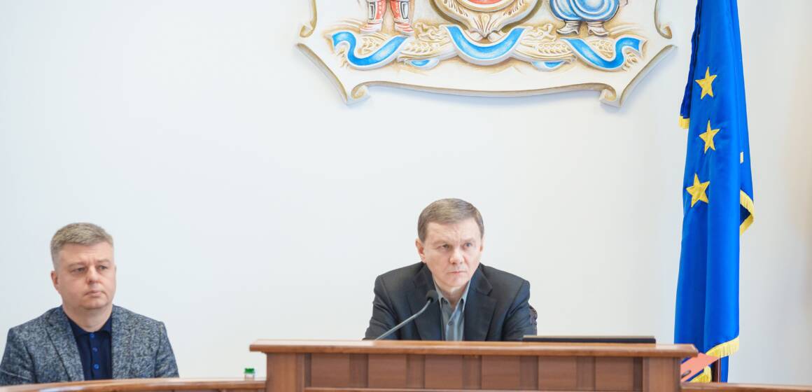 Підтримка армії, бізнесу та соціальних ініціатив: головні рішення сесії