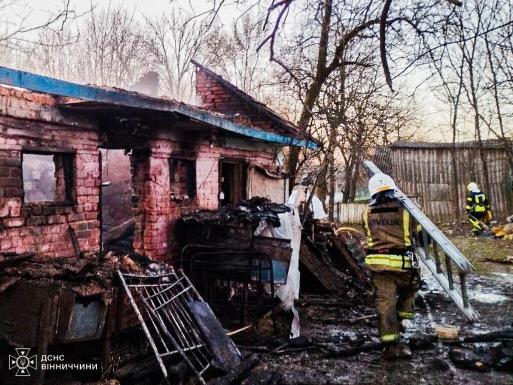 Чотири пожежі за добу на Вінниччині: одна з них забрала життя 87-річного чоловіка