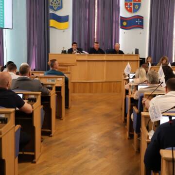 Вінницька обласна Рада звернулася до Верховної Ради України з ініціативою щодо вдосконалення мережі ліцеїв