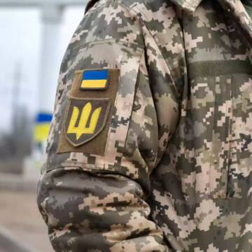 Зеленський подав у Раду проєкти законів про продовження воєнного стану та мобілізації