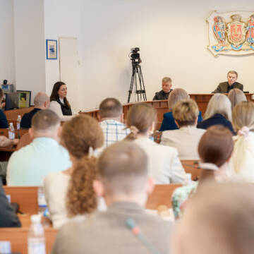 Безпека, стійкість, турбота: депутати ухвалили ключові рішення на сесії Вінницької міської ради