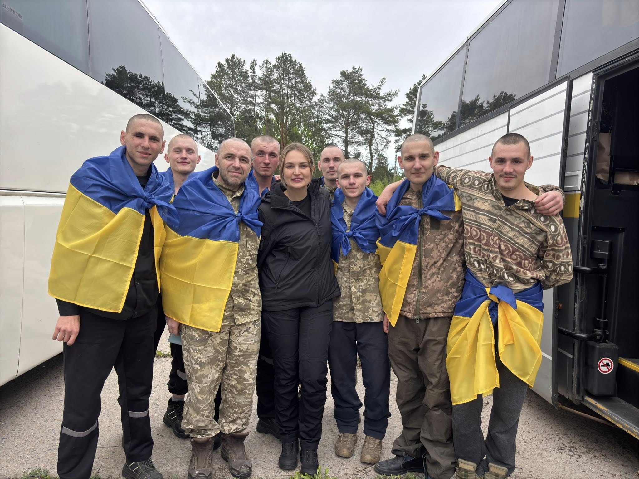 З російського полону  повернули п’ятьох захисників з Вінниччини