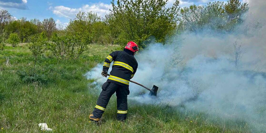 За добу на Вінниччині сталося 21 пожежа: одна людина травмована