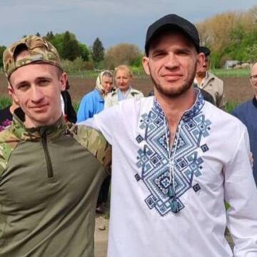 Повернувся додому після трьох років полону: на Вінниччині зустріли Захисника Сергія Токача
