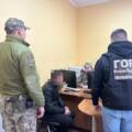 На Вінниччині прикордонники затримали іноземця з проросійською атрибутикою