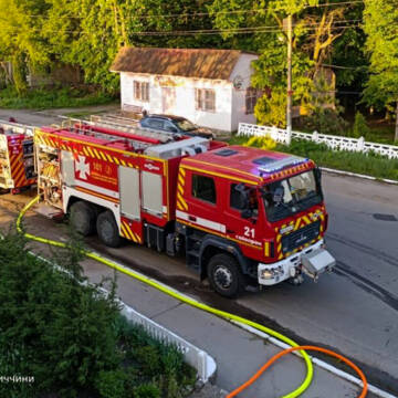 На Вінниччині рятувальники ліквідували дві пожежі протягом доби