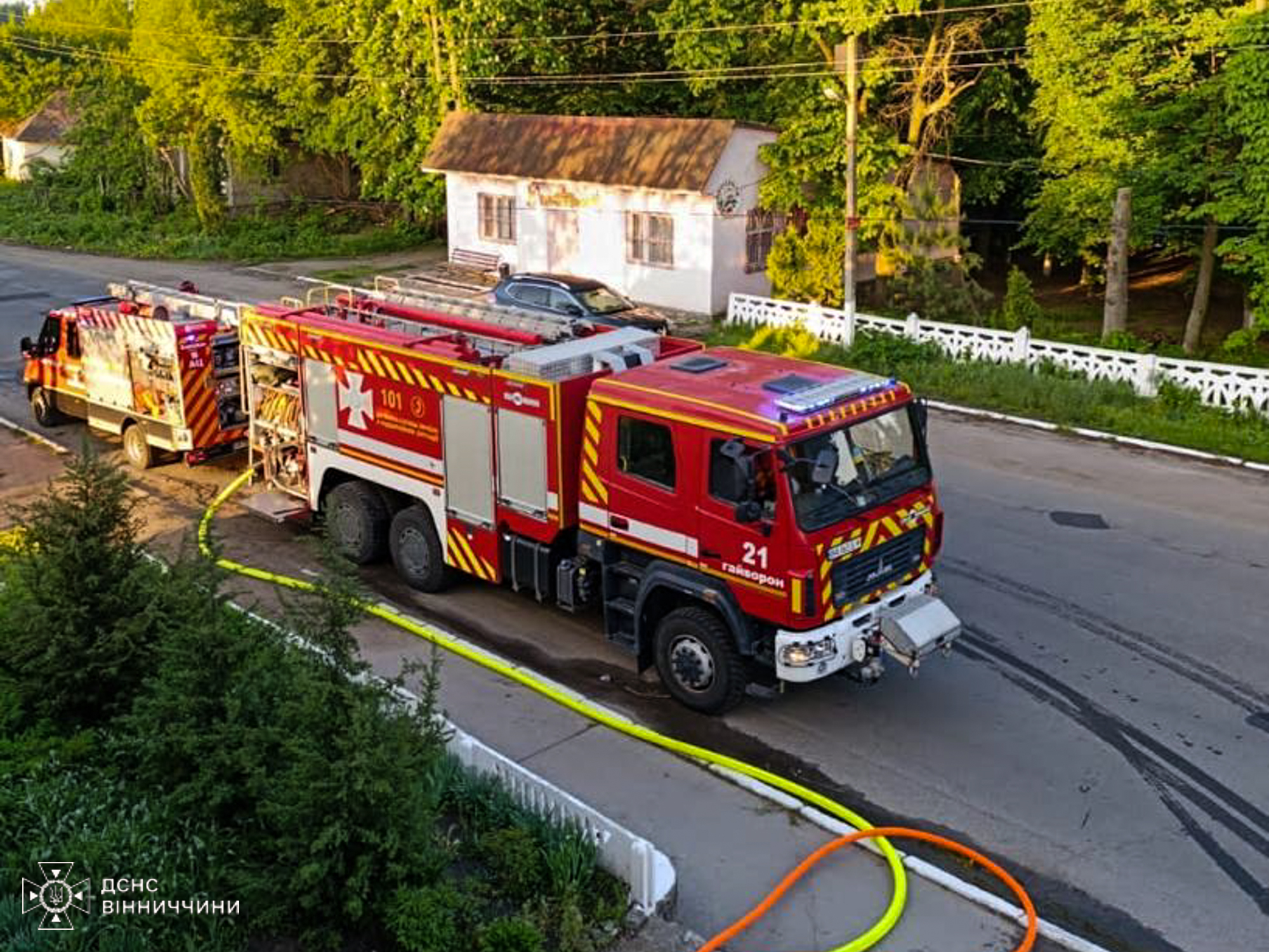 На Вінниччині рятувальники ліквідували дві пожежі протягом доби