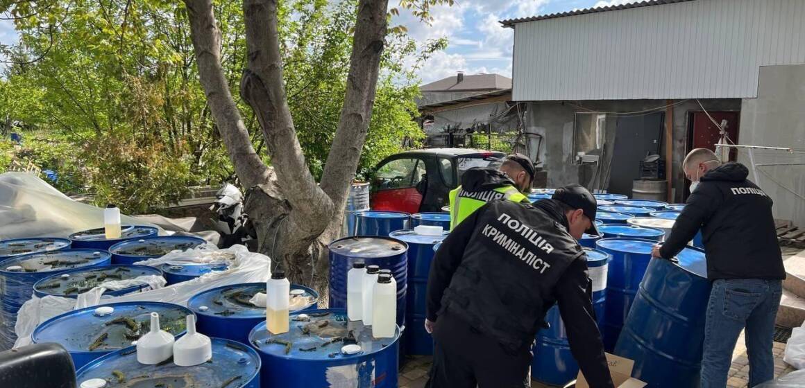 Правоохоронці провели масштабну спецоперацію по боротьбі з наркобізнесом