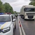 Двоє загиблих, четверо травмованих: подробиці жахливої ДТП поблизу Вінниці
