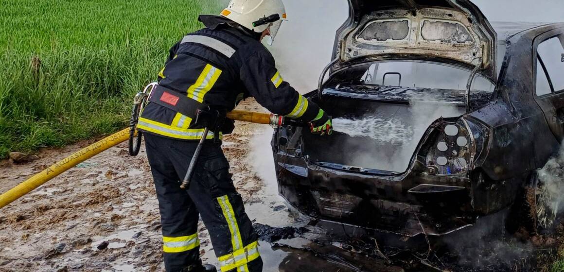 За добу — чотири пожежі: на Вінниччині горіли будинок, авто та господарча будівля