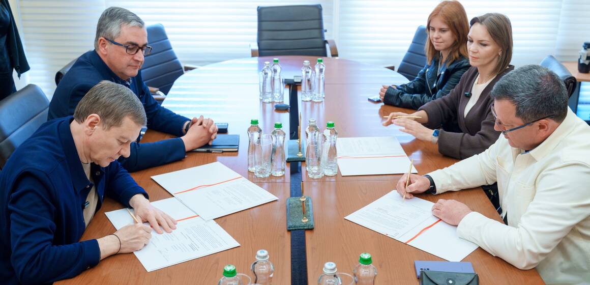 Вінницька міська рада уклала два меморандуми задля розвитку безбар’єрного середовища в громаді