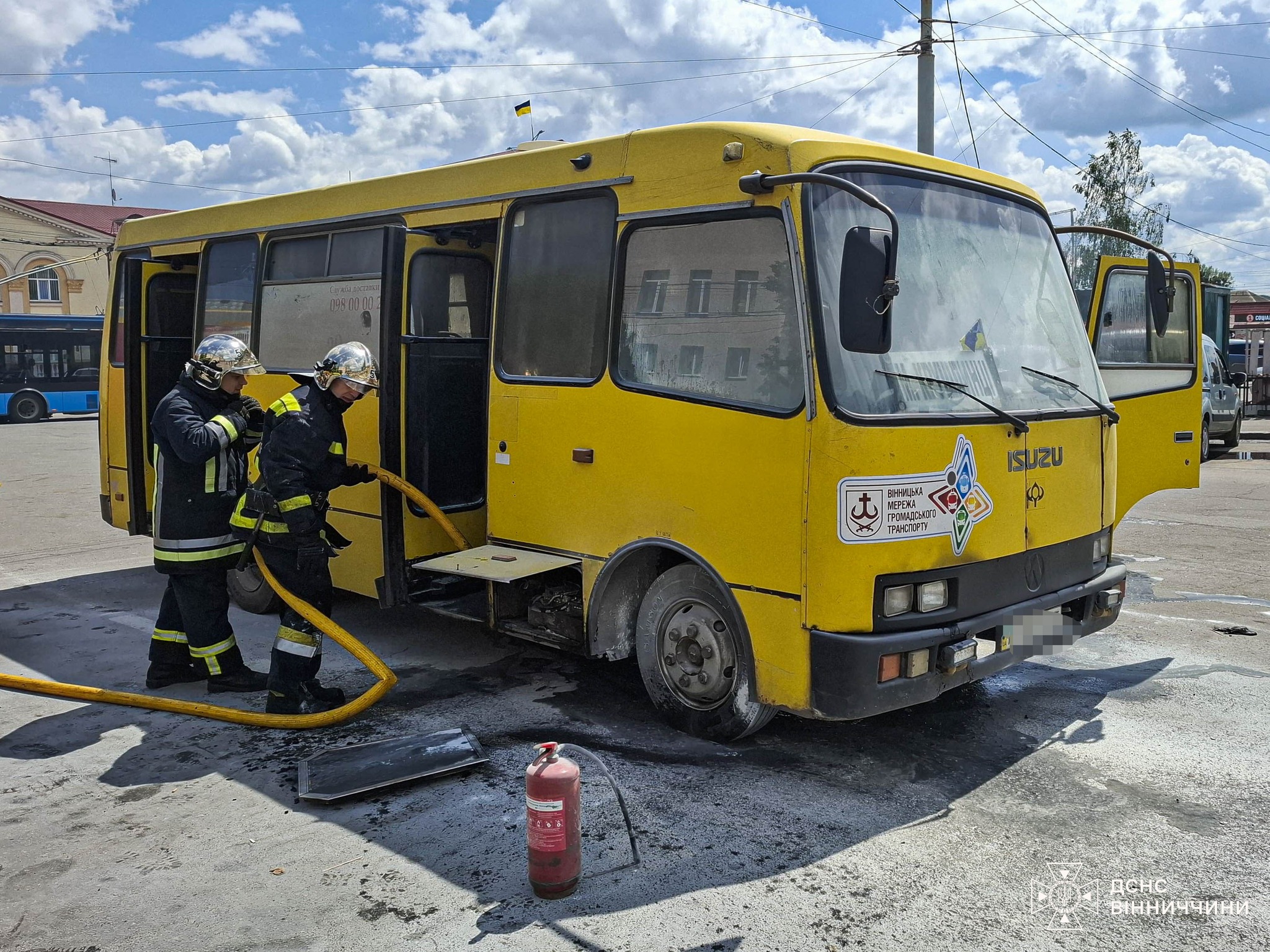 У Вінниці горіла маршрутка: що відомо