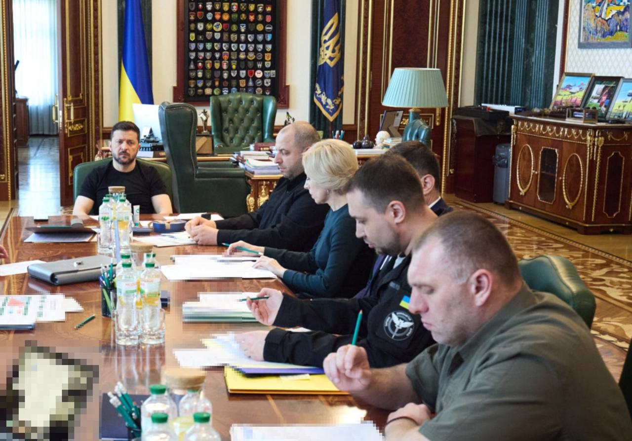 Зеленський провів нараду щодо обміну з рф “1000 на 1000”