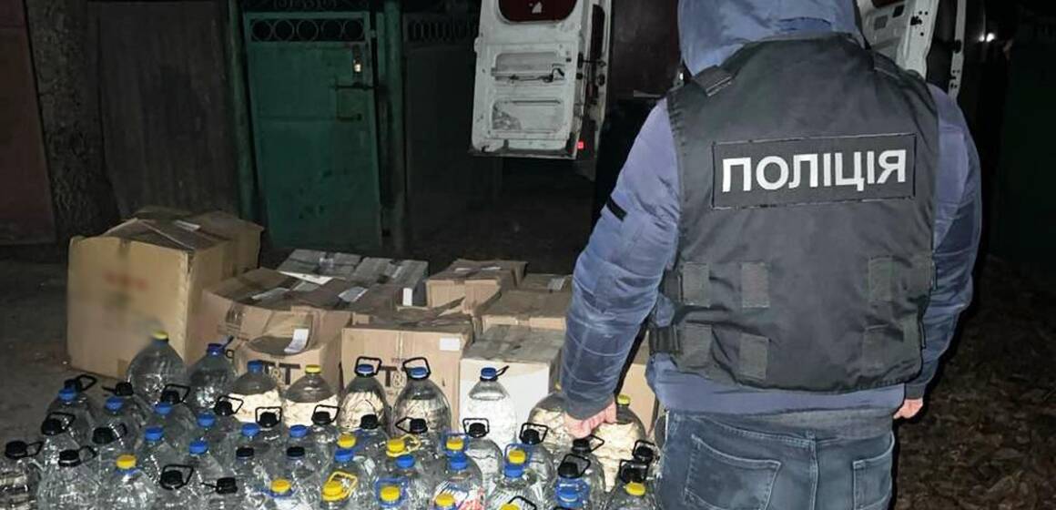 На Вінниччині викрили злочинну групу з виробництва алкоголю та сигарет