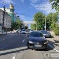 Переходила дорогу й опинилася в лікарні: у Вінниці сталася аварія