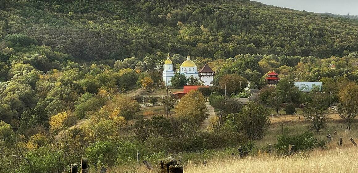Вінничан запрошують у мандрівку «Таємниці подільських святинь»