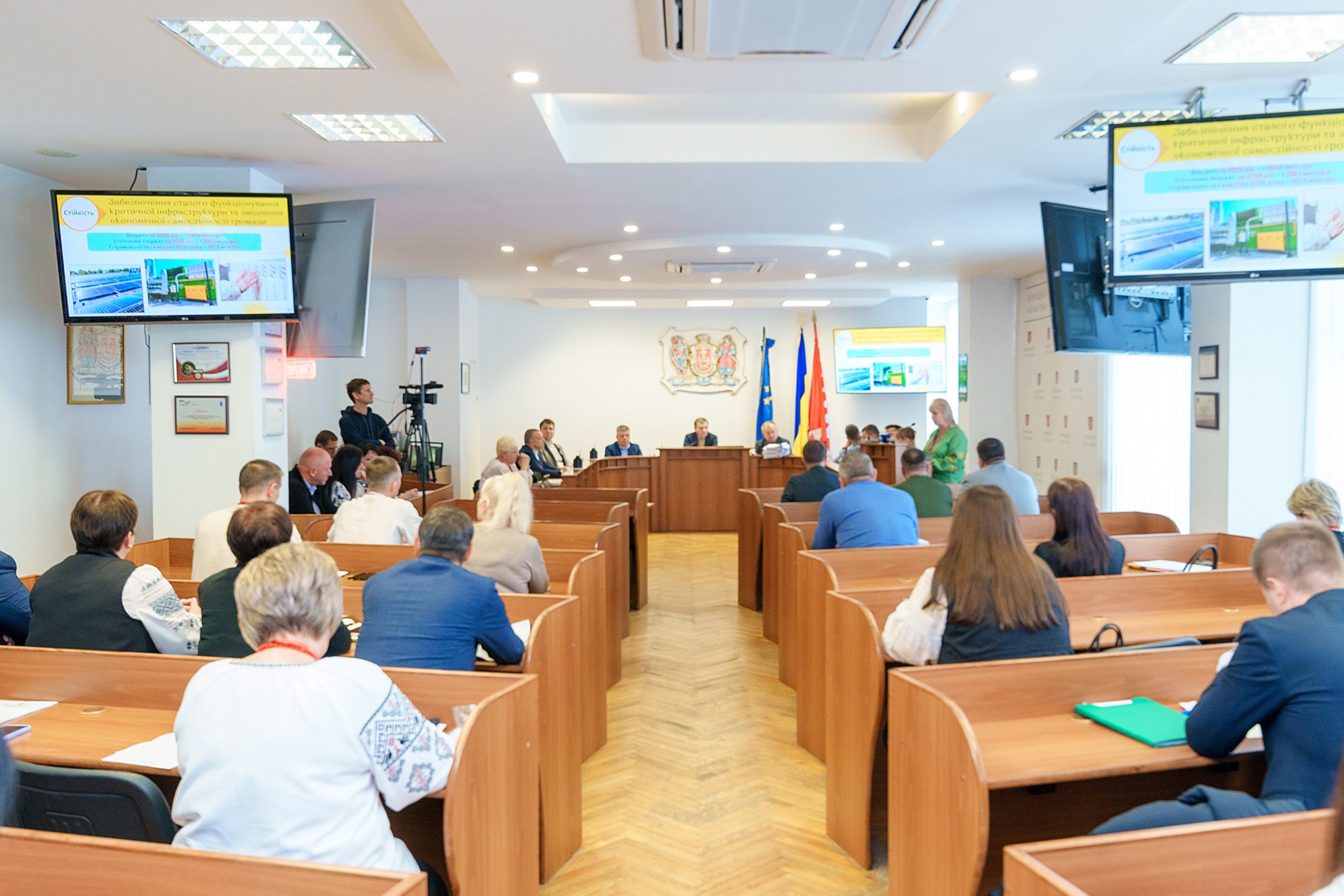Безпека, турбота, стійкість: як Вінниця витрачає бюджет громади в умовах війни