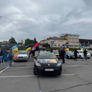 Автопробіг на честь Захисника: у Вінниці вшанували пам’ять оборонця Віктора Войтенка