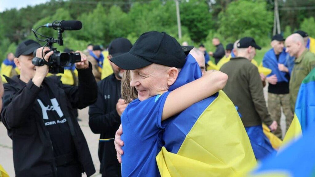 З російського полону 19 червня повернулися 9 захисників з Вінниччини