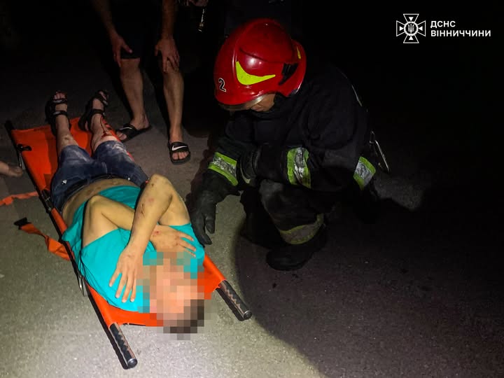 У Вінниці чоловік впав у 4-метрову яму