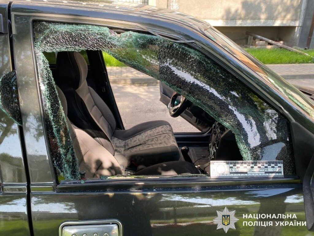 Обікрав авто в Козятині: поліція оперативно затримала 19-річного зловмисника