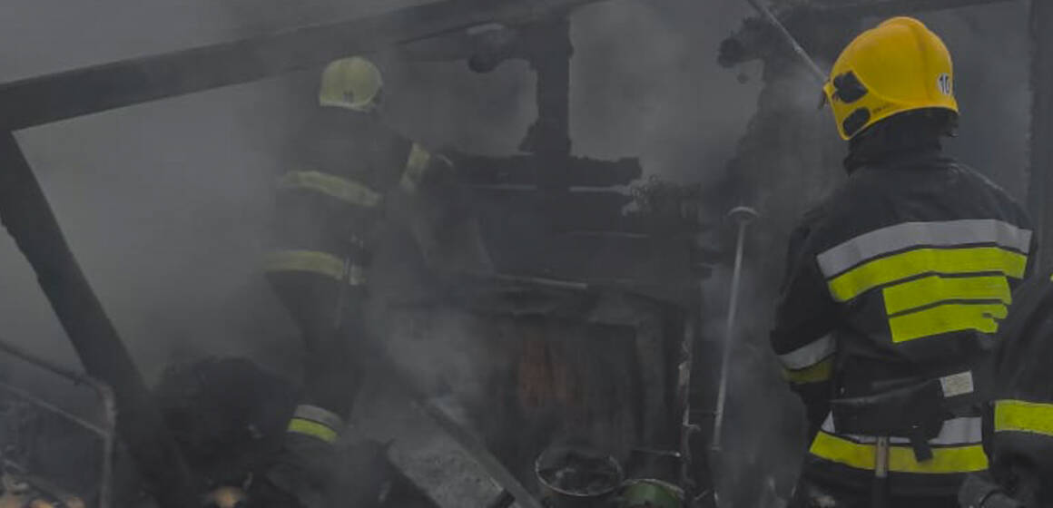 Три пожежі за добу: на Вінниччині горіли господарські споруди
