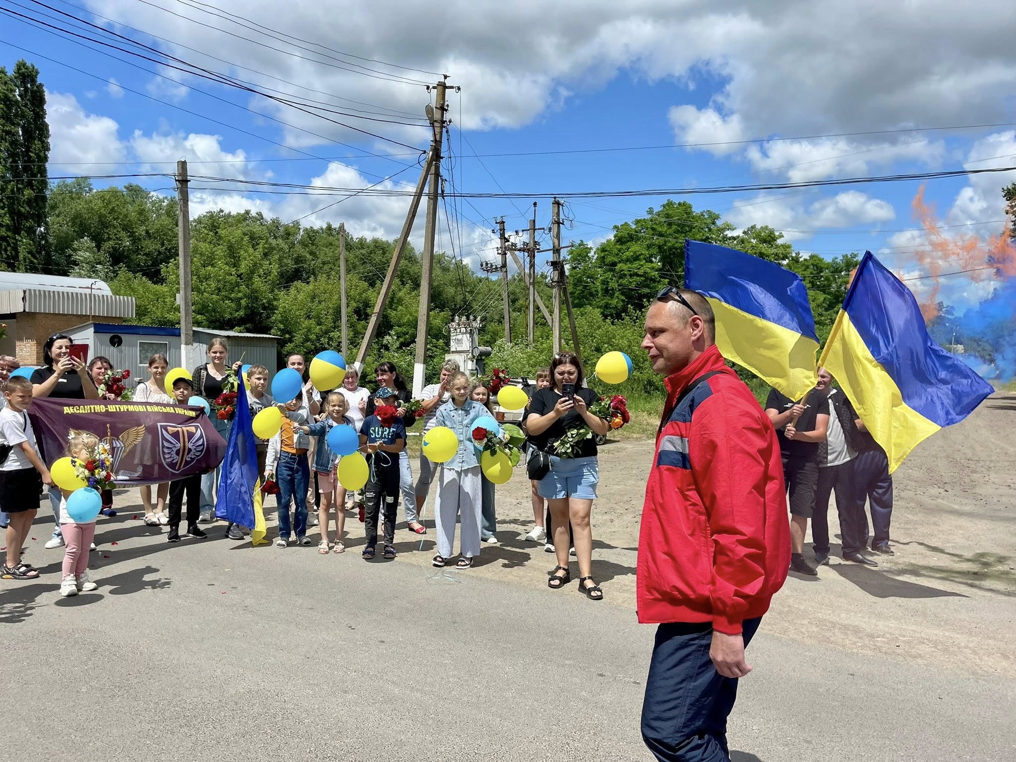 День радості й обіймів: на Вінниччину з полону повернулися двоє захисників