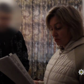 На Вінниччині чоловік ошукав жінку, яка отримала виплату за загиблого сина на війні