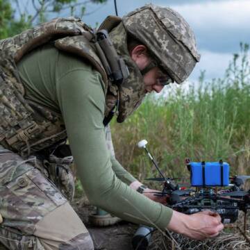 Нідерланди підписали з Україною угоди на виробництво 600 тисяч БПЛА