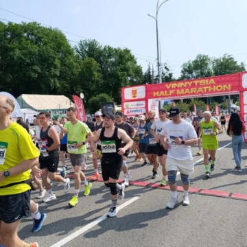 У Вінниці стартував масштабний благодійний забіг VINNYTSIA RUN 2025
