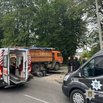 У Вінниці внаслідок ДТП загинув мотоцикліст
