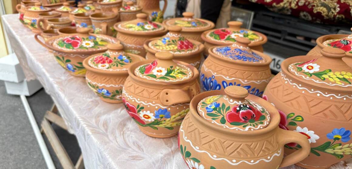 Фермери пригощали з душею: у Вінниці відбувся смачний ярмарок (Фото)