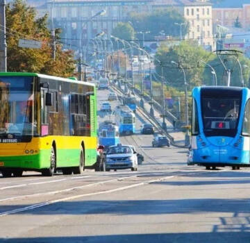У Вінниці стало менше тролейбусів і автобусів: не вистачає водіїв