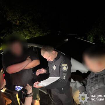 На Вінниччині викрили чоловіка, який організовував незаконний виїзд ухилянтів за кордон