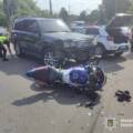 У Вінниці зіткнулися Lexus і мотоцикл Suzuki: одного з водіїв госпіталізовано