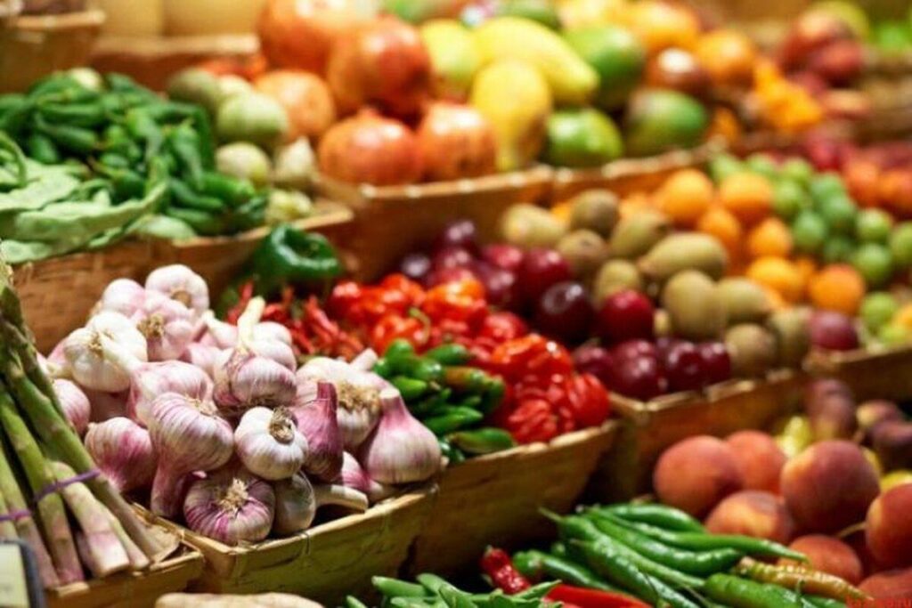 Фермерський ярмарок у Вінниці: свіжі продукти та товари безпосередньо від виробників
