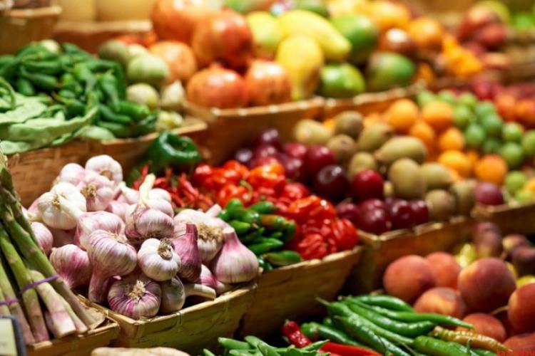 Фермерський ярмарок у Вінниці: свіжі продукти та товари безпосередньо від виробників