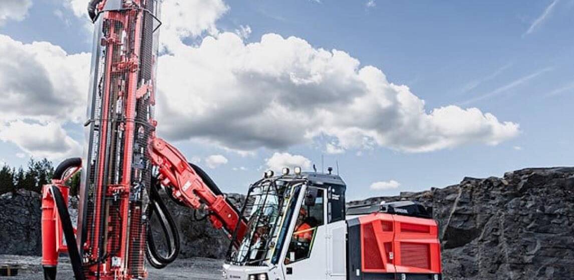 На Вінниччині вперше зареєстрували гірничу спецтехніку SANDVIK