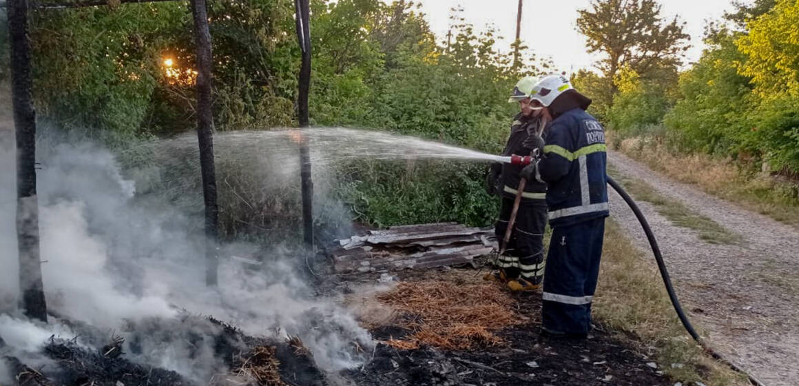 Суха трава, сміття й людська необережність: що спричинило пожежі на Вінниччині