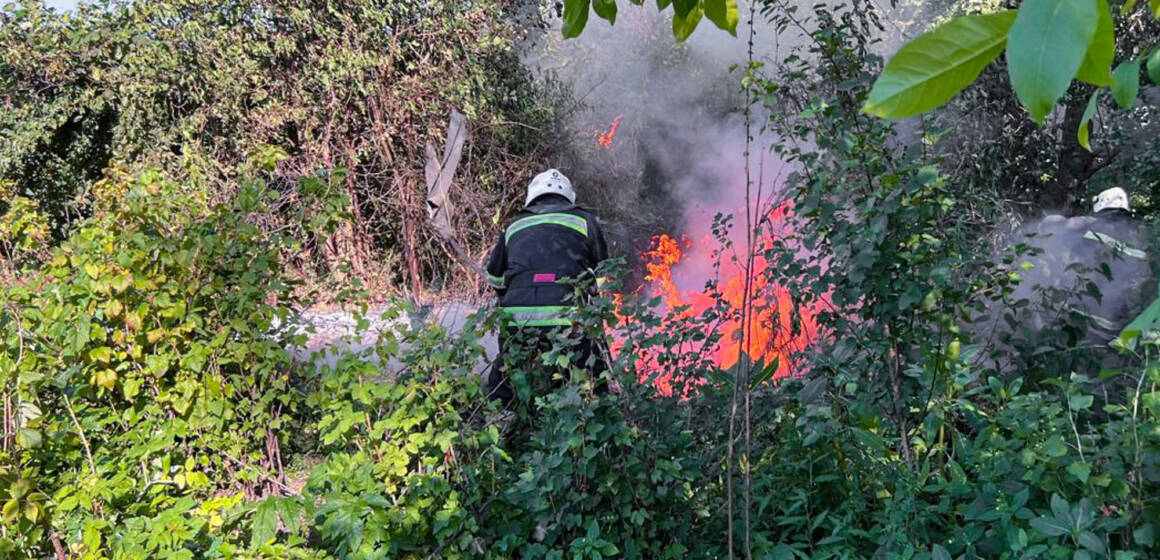 За добу рятувальники ліквідували шість пожеж на відкритих територіях