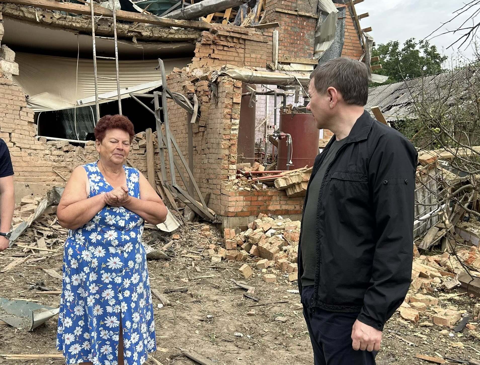 Нічна атака БПЛА: у Писарівці фіксують пошкодження та укріплюють дахи