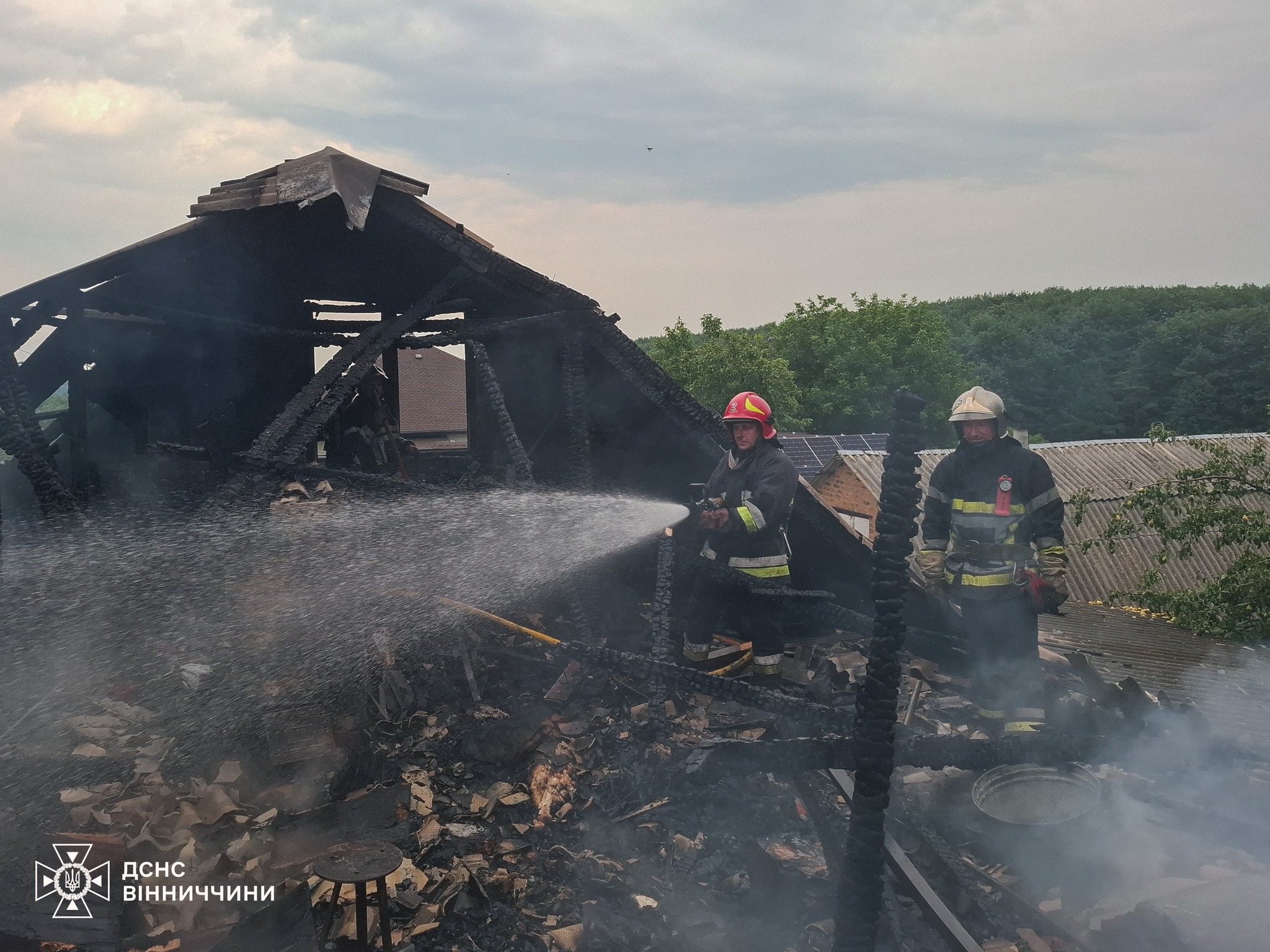Впродовж доби рятувальники Вінниччини загасили 8 пожеж