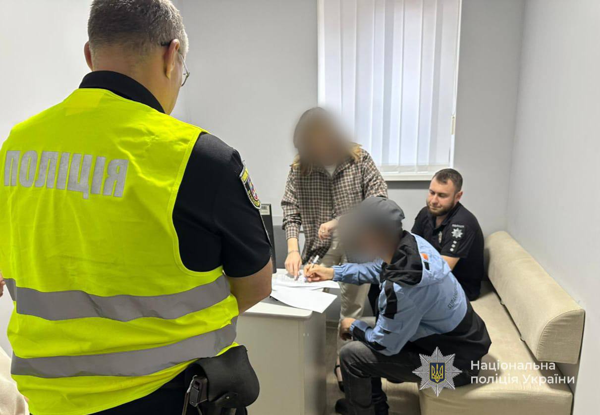 У Калинівці працівнику фастфуду оголосили підозру через масове отруєння відвідувачів