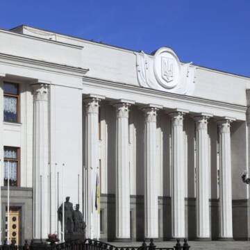 Зміни до держбюджету: у Раді зареєстрували новий законопроєкт про додаткові 412,3 млрд гривень на оборону