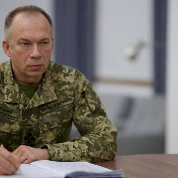 Сирський: Скупчення особового складу і військової техніки у навчальних центрах заборонено