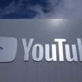 В Україні заблокували YouTube-канали підсанкційного блогера Луганського